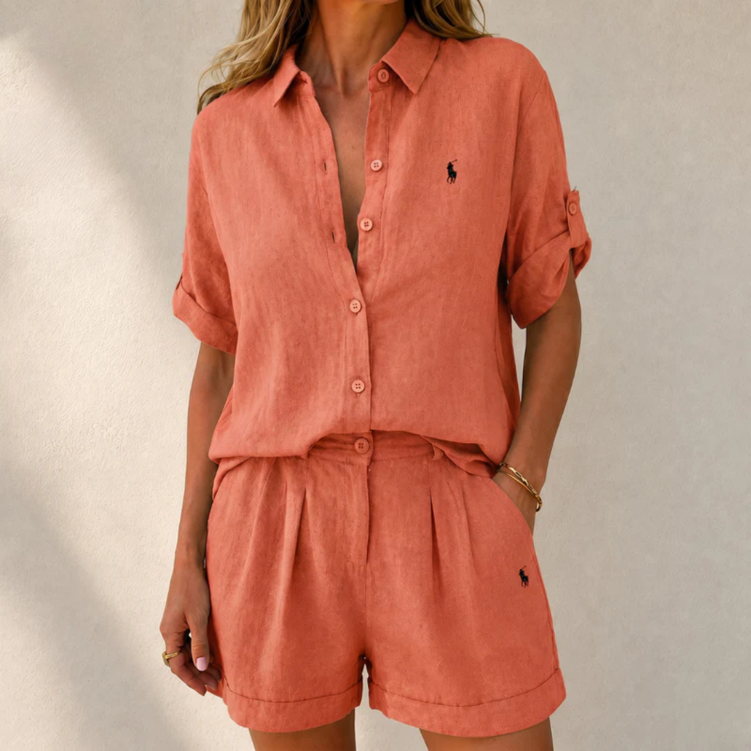 Set Di Abbigliamento da Casa in Stile Coastal Luxe — Vendita di Liquidazion